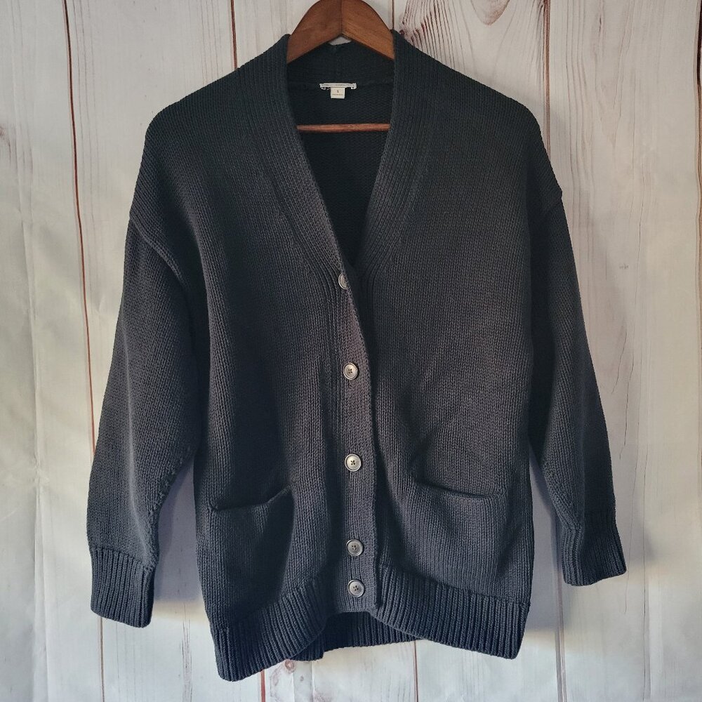 Gap Women’s S Black Button Down Cardigan Sweater 100% Cotton Heavy Chunky Knit